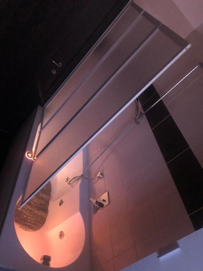 "La Bella Della Cappuccina" Casa Con Parcheggio Interno Gratuito Apartment Domodossola Luaran gambar