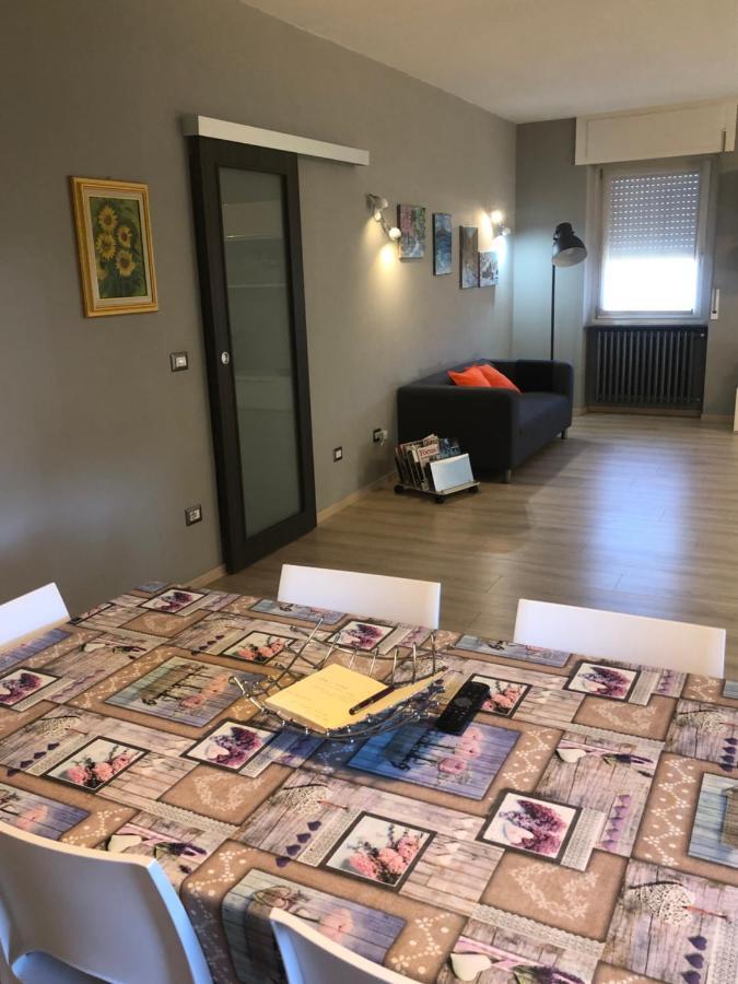 "La Bella Della Cappuccina" Casa Con Parcheggio Interno Gratuito Apartment Domodossola Luaran gambar